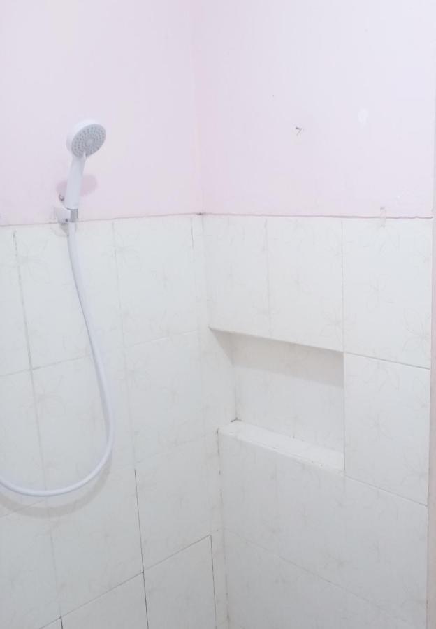 Hotel D'Kost Ketintang Surabaja Exteriér fotografie