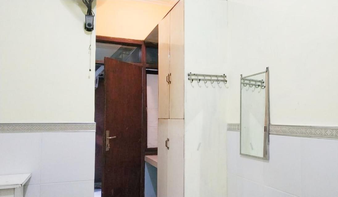 Hotel D'Kost Ketintang Surabaja Exteriér fotografie